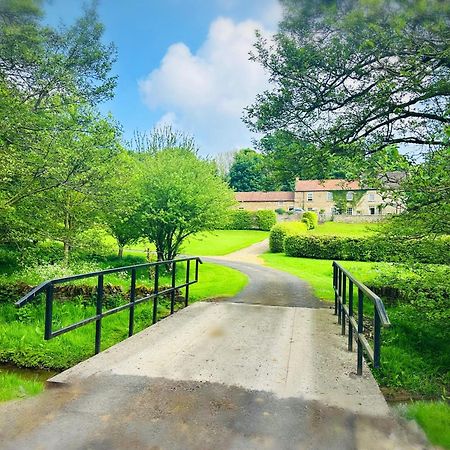 Old Orchard Cottage, Wykeham Scarborough Extérieur photo
