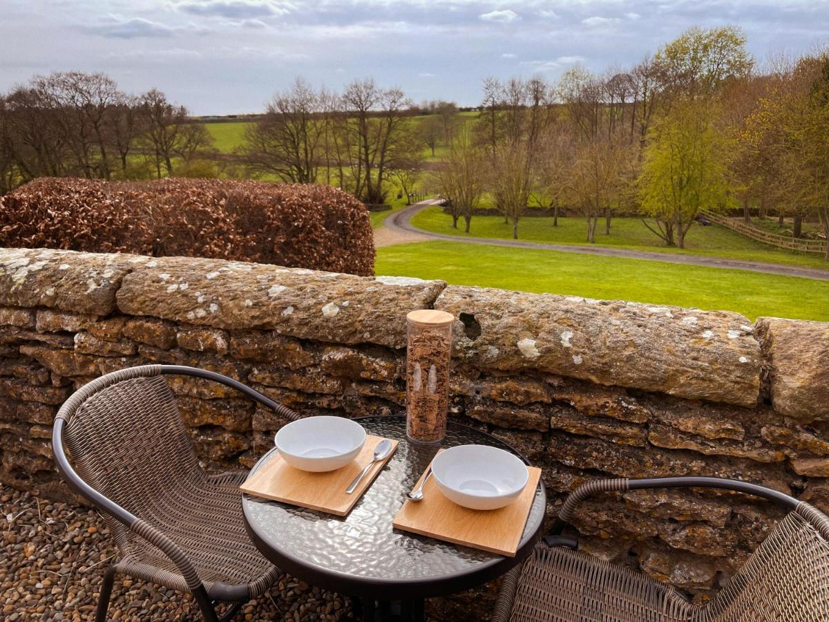 Old Orchard Cottage, Wykeham Scarborough Extérieur photo