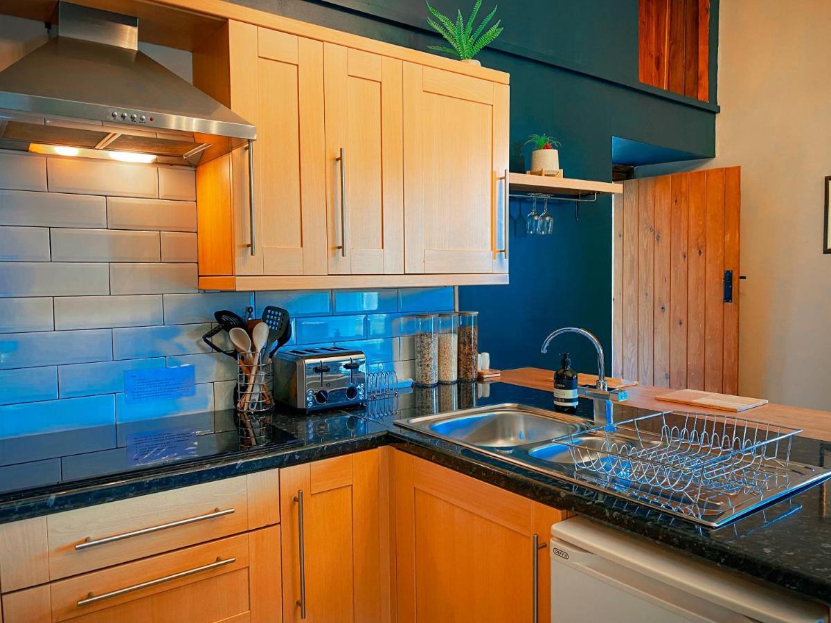 Old Orchard Cottage, Wykeham Scarborough Extérieur photo