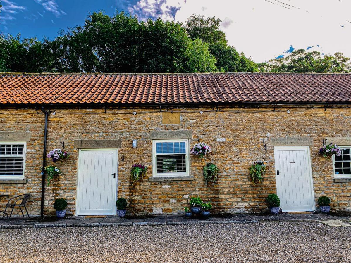 Old Orchard Cottage, Wykeham Scarborough Extérieur photo